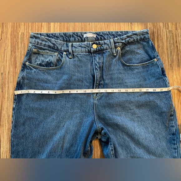 Good American Good Boy Split Hem - Picture 9 of 10